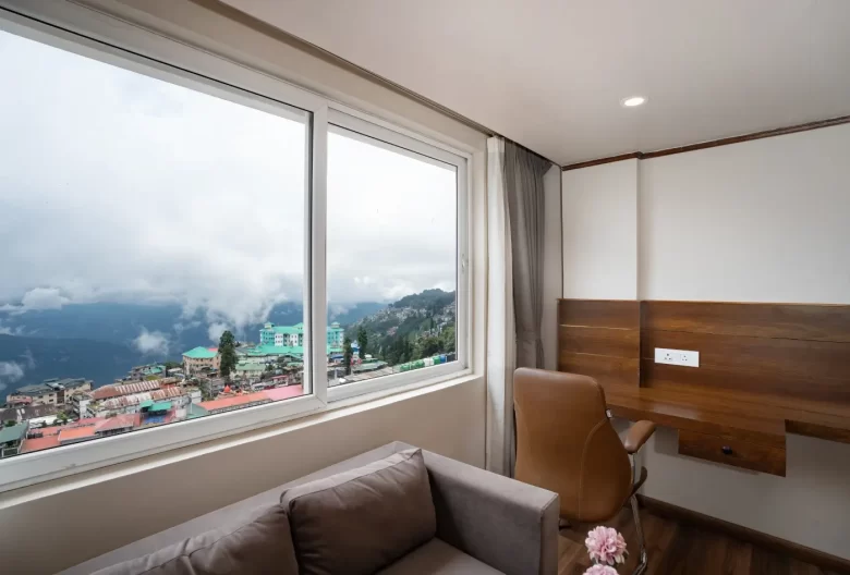 executive view room in Darjeeling with king bed and kanchenjunga view