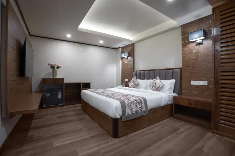 Family non view room in Darjeeling with two king beds for 4 guests