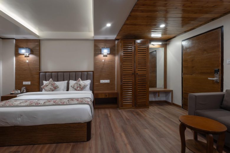 room--1-PPF06406